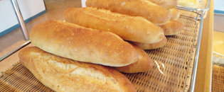 ［菓子パン］フランスパン