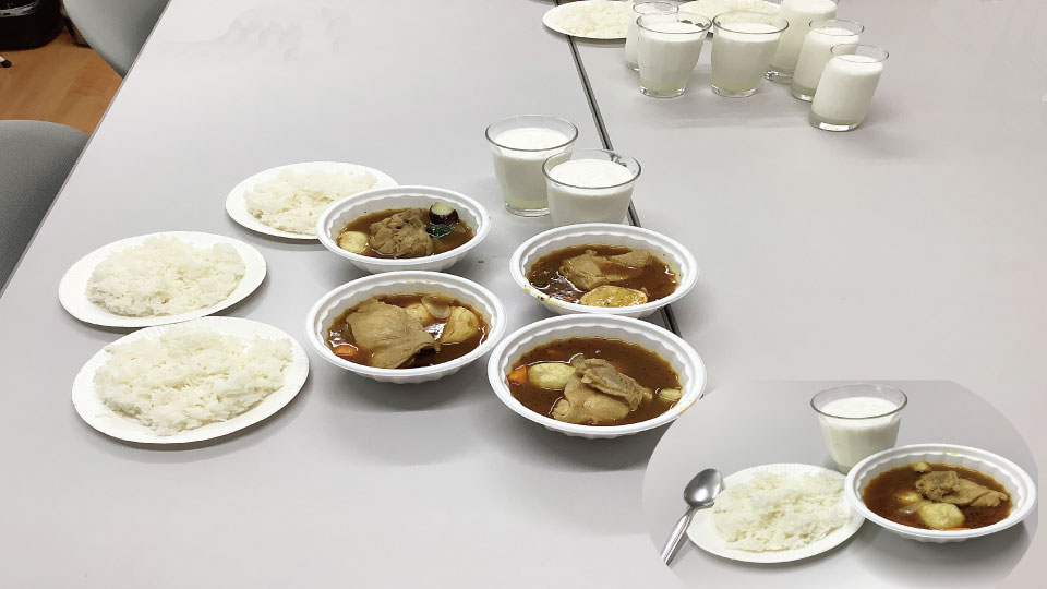 2022年9月 クッキング（スープカレー＆ラッシー）
